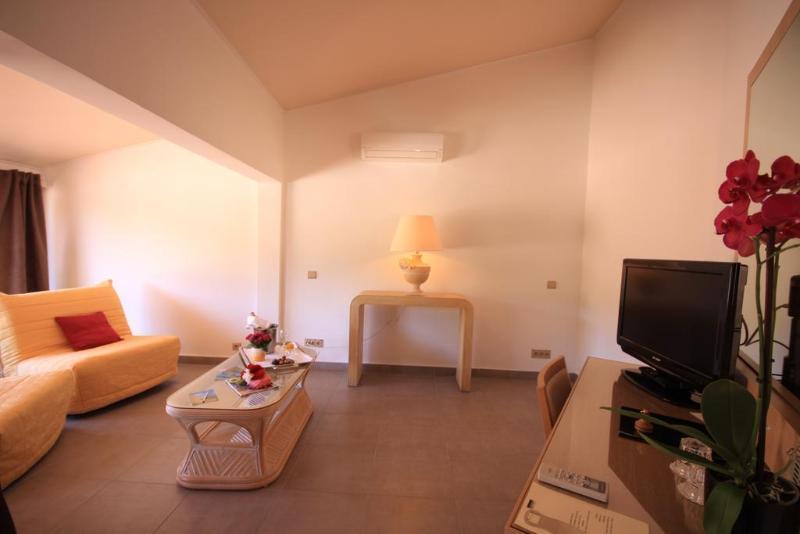 Hotel Eden Park Serriera  Esterno foto